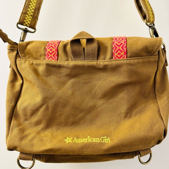 American Girl Doll Lea’s Collection Messenger Bag/Crossbody/ Purse Tan - Picture 3 of 7